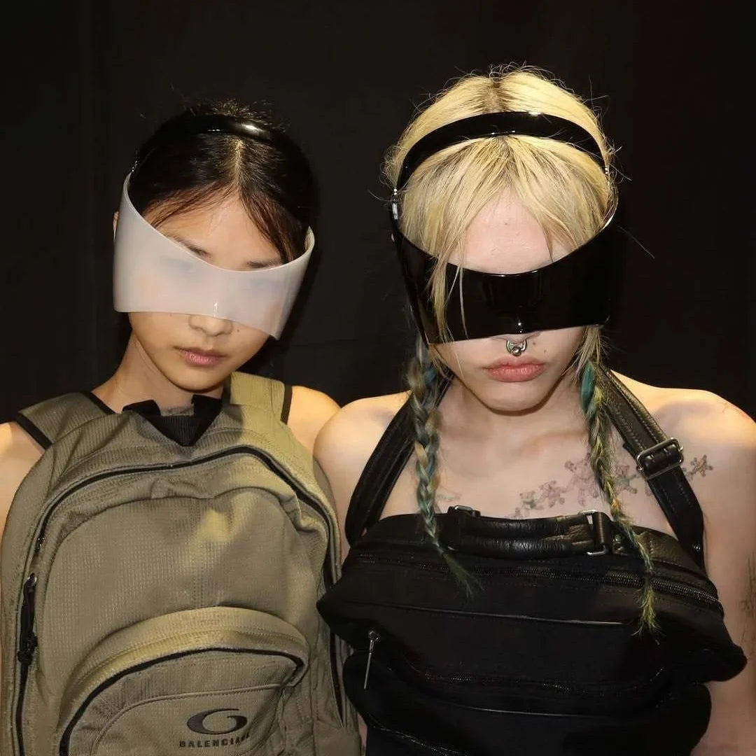 Oversized Wraparound Sunglasses